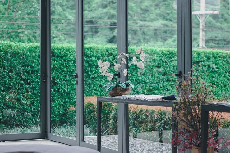 Your Complete Guide to Greenhouse Windows: Bringing the Sunshine In