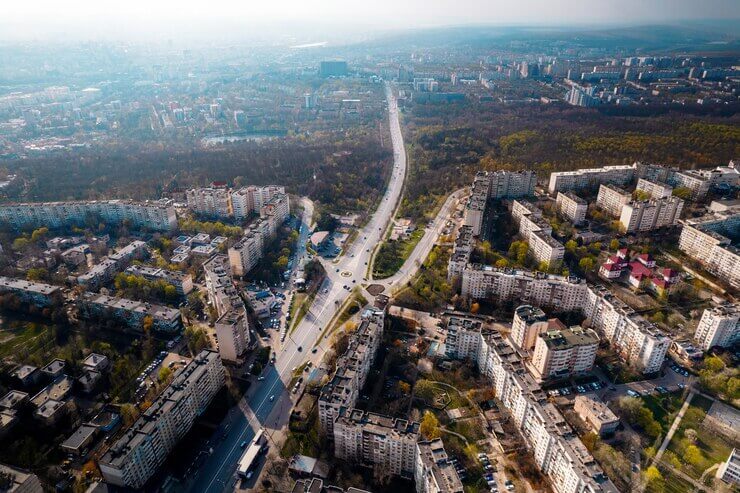A Guide to Investing in Islamabad's Real Estate Market in 2024